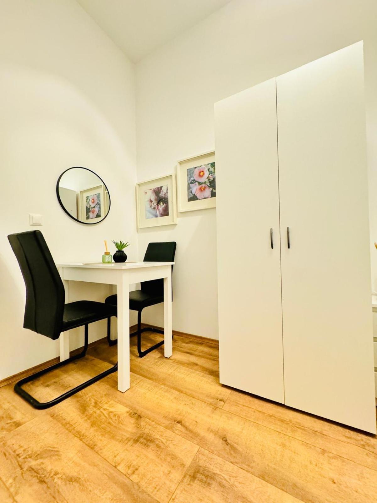 Appartamento Charming 5br Shared Apt, Minutes From Atzgersdorf *