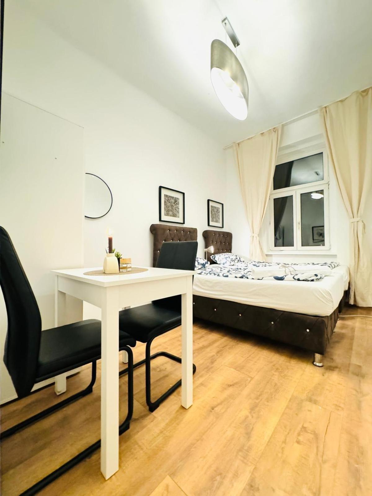 Appartamento Charming 5br Shared Apt, Minutes From Atzgersdorf *