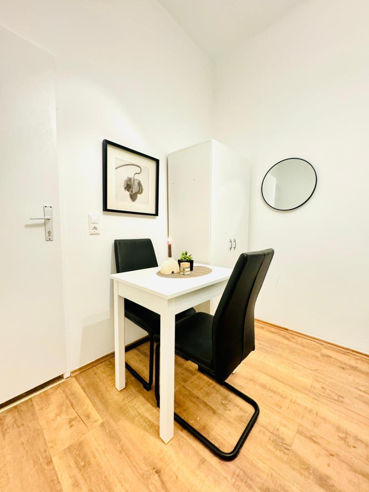 Appartamento Charming 5br Shared Apt, Minutes From Atzgersdorf *