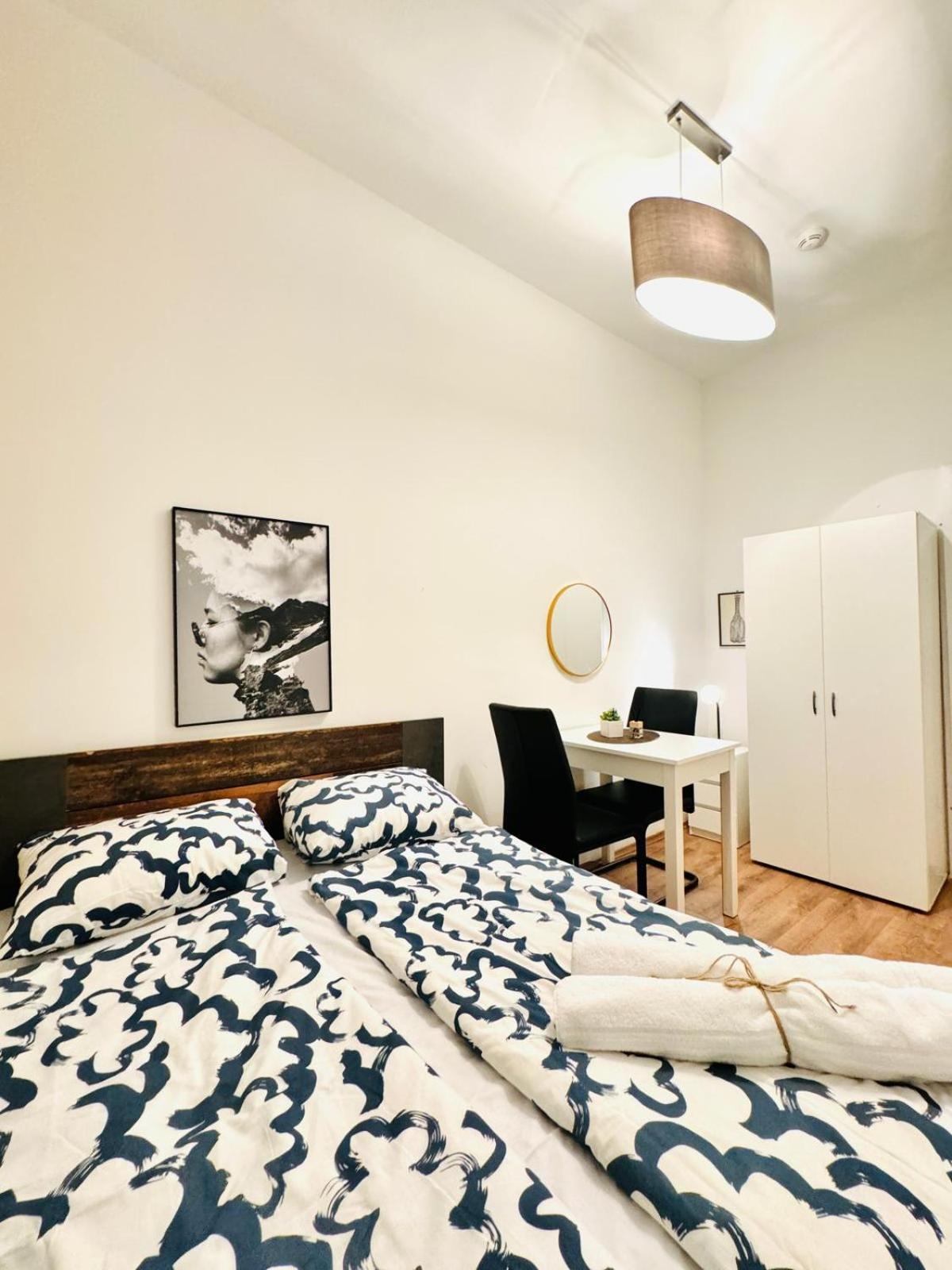 Charming 5br Shared Apt, Minutes From Atzgersdorf Appartamento