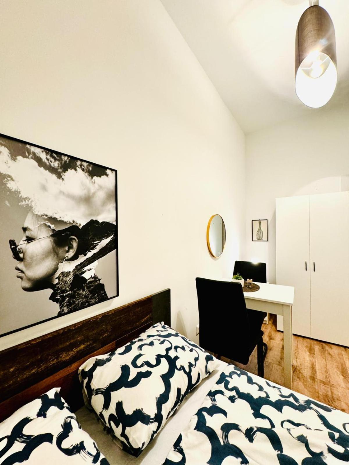 Charming 5br Shared Apt, Minutes From Atzgersdorf Appartamento *
