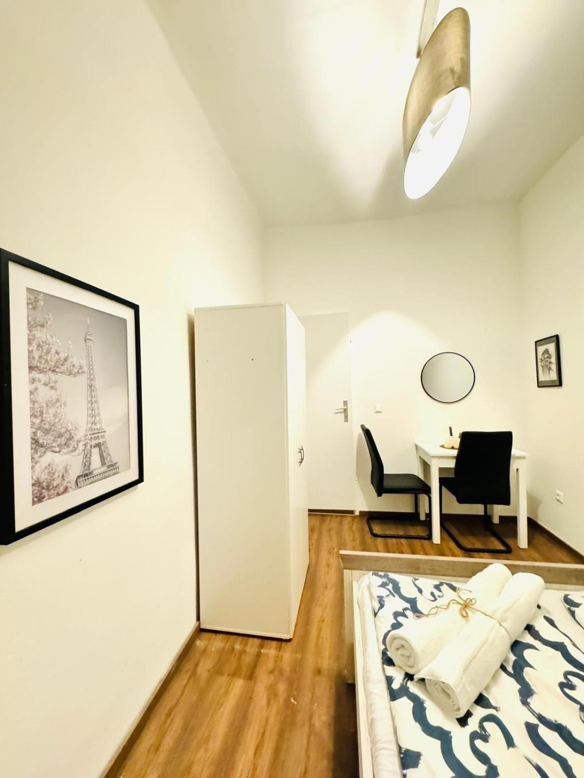 Charming 5br Shared Apt, Minutes From Atzgersdorf Appartamento